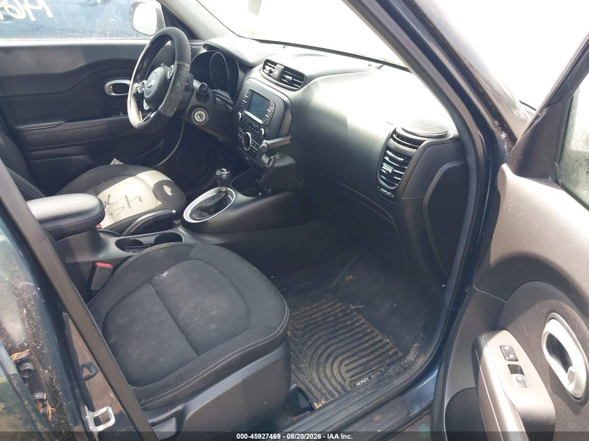 2017 KIA SOUL auction photo 5