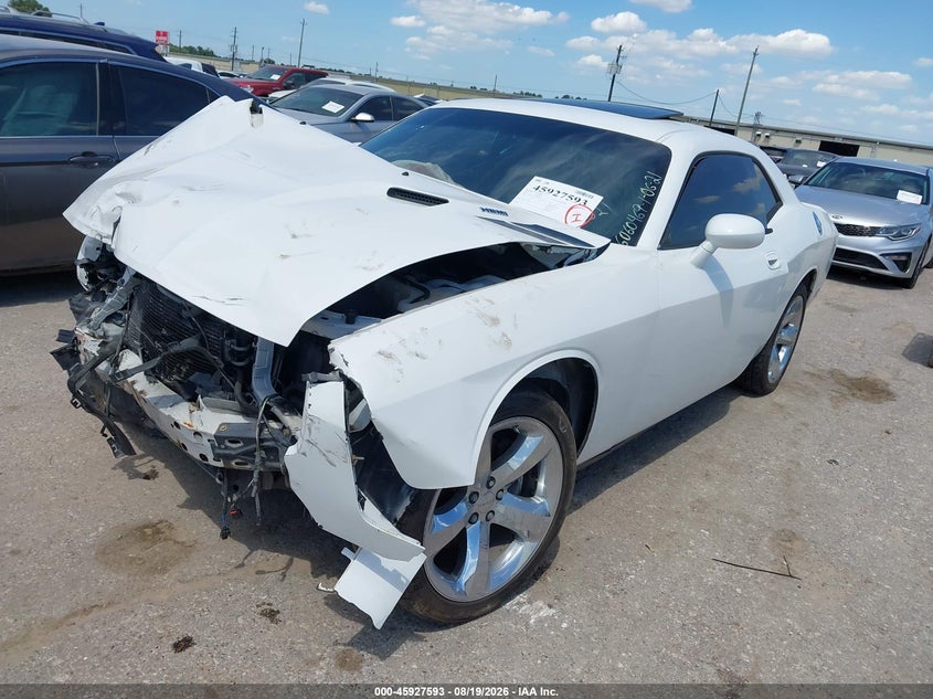 2010 DODGE CHALLENGER auction photo 2
