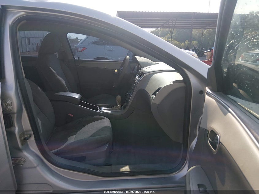 2010 CHEVROLET MALIBU auction photo 5