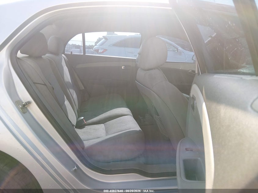 2010 CHEVROLET MALIBU auction photo 8