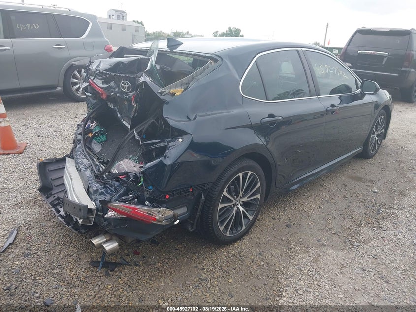 2019 TOYOTA CAMRY auction photo 4