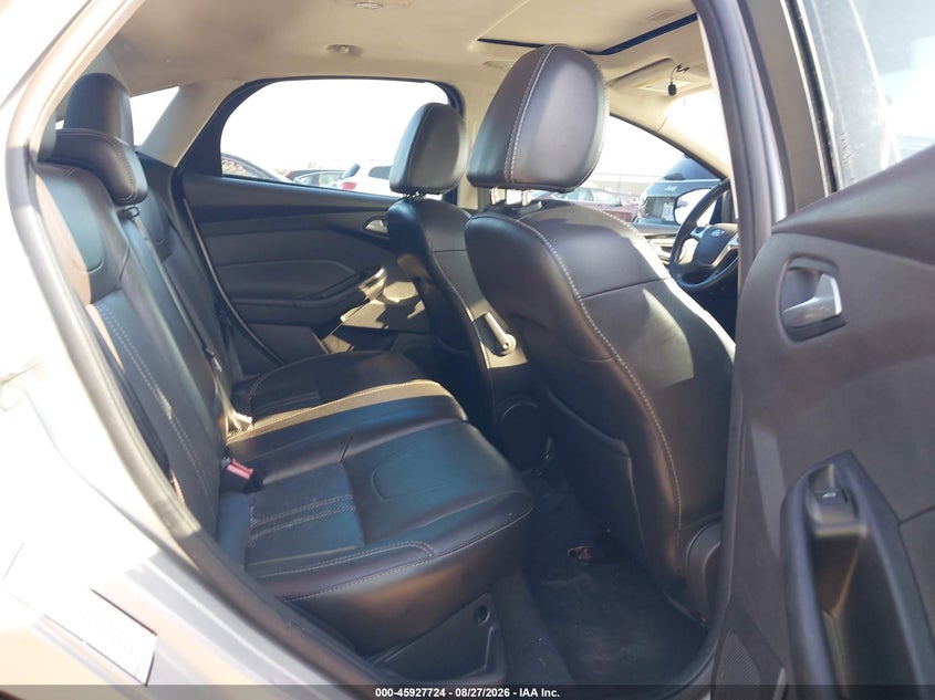 FORD FOCUS 2014 VIN 1FADP3F24EL324510