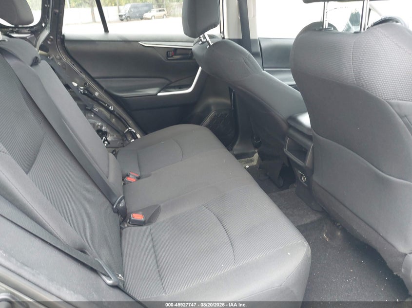 2020 TOYOTA RAV4 auction photo 8