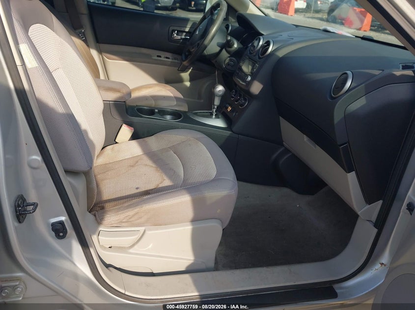 2011 NISSAN ROGUE auction photo 5