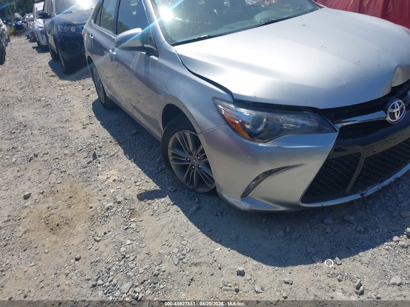 TOYOTA CAMRY - zdjęcie 1
