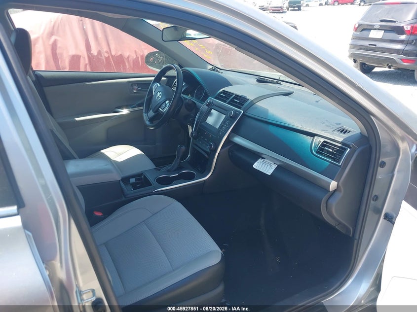 TOYOTA CAMRY - zdjęcie 5