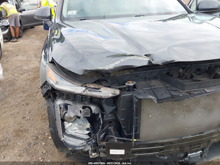 2020 HYUNDAI SANTA FE auction photo 6