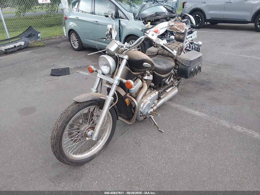 SUZUKI VS800 2003