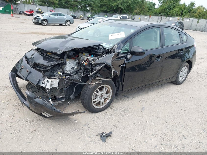 2010 Toyota Prius, Front End, IAAI, VIN JTDKN3DU7A0013175 — photo 2