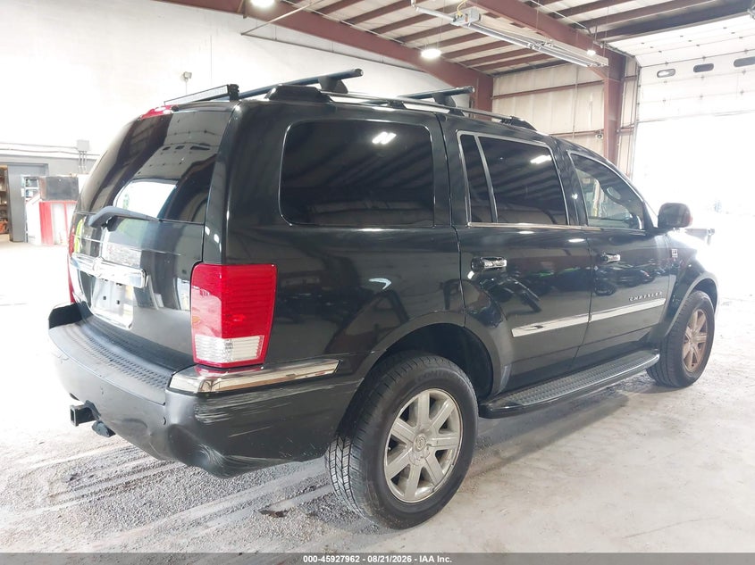 2008 CHRYSLER ASPEN auction photo 4