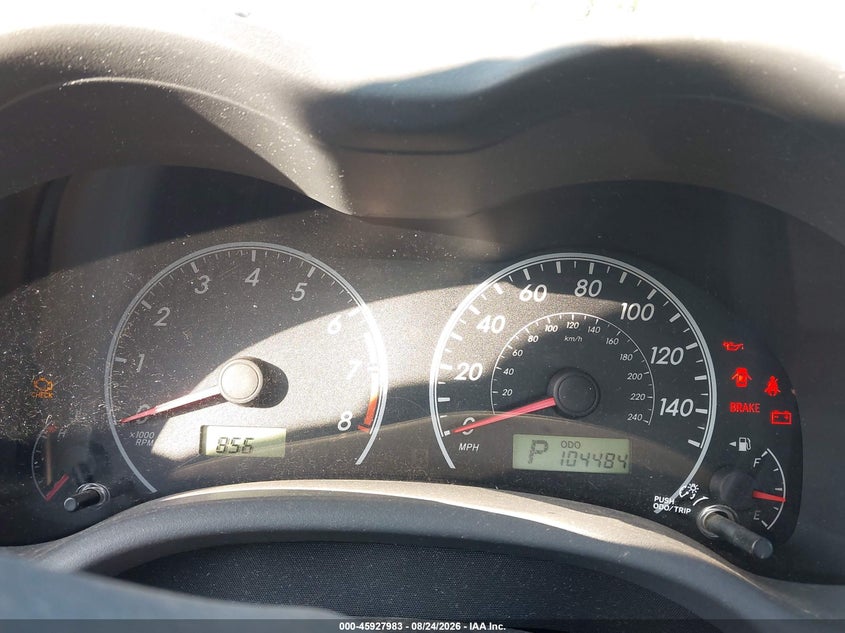 2010 TOYOTA COROLLA auction photo 7