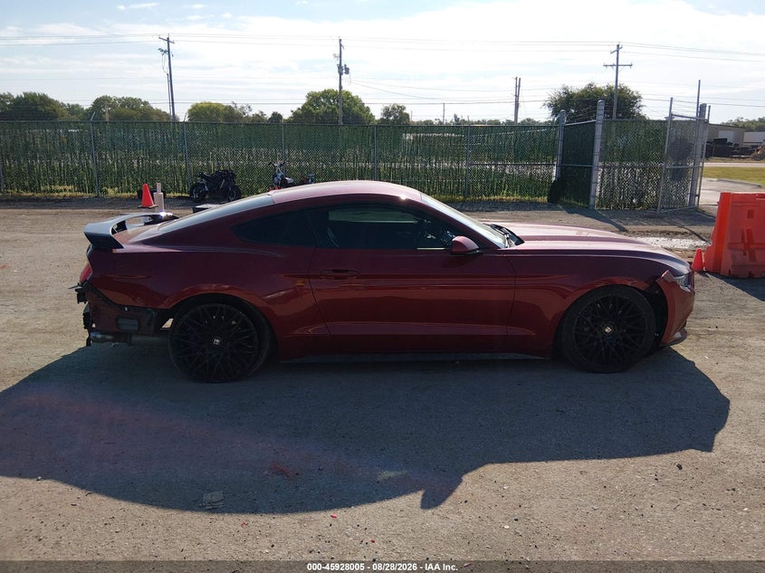 FORD MUSTANG - zdjęcie 13