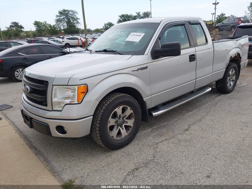 2013 Ford F-150, Удар сзади, IAAI, VIN 1FTFX1CF9DKD59997 — фото 2