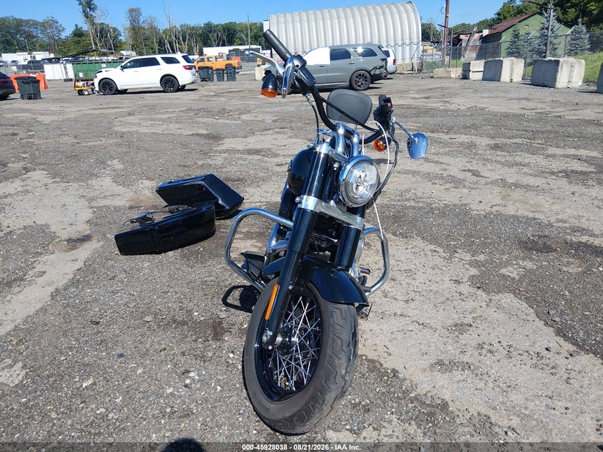 2021 HARLEY-DAVIDSON FLSL auction photo 5