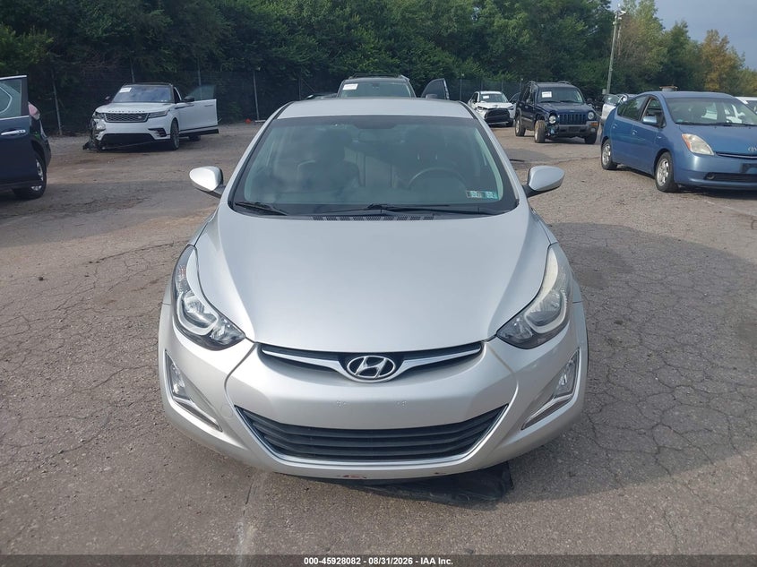 2015 HYUNDAI ELANTRA auction photo 6