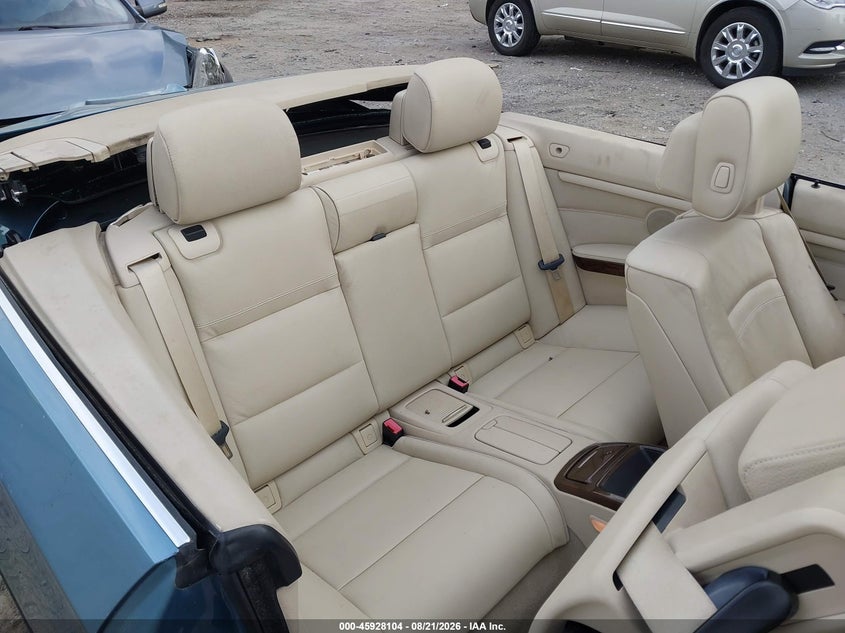 Photo 8 - BMW 328I