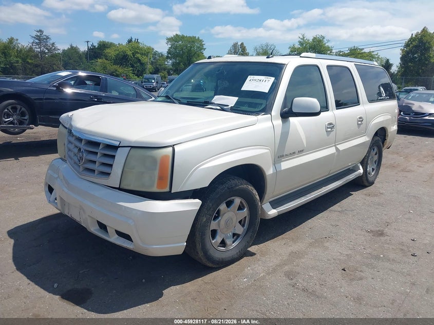 2004 CADILLAC ESCALADE ESV auction photo 2