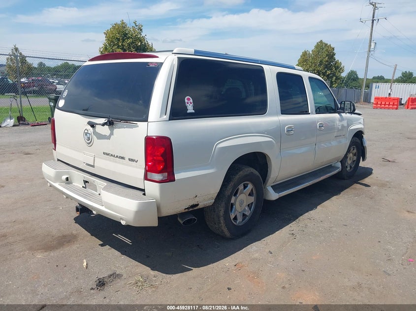 2004 CADILLAC ESCALADE ESV auction photo 4