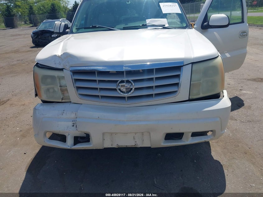 2004 CADILLAC ESCALADE ESV auction photo 6