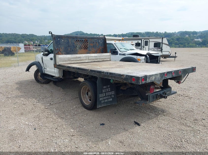 2017 FORD F-550 CHASSIS — zdjęcie 3