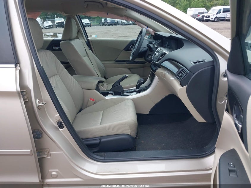 2016 HONDA ACCORD auction photo 5