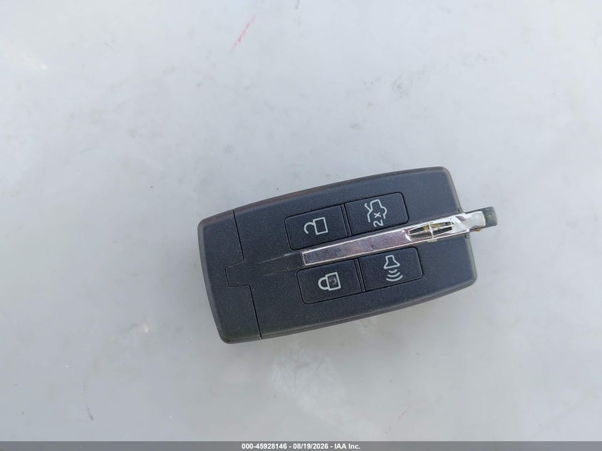 LINCOLN MKS 2011 VIN 1LNHL9DR9BG611593