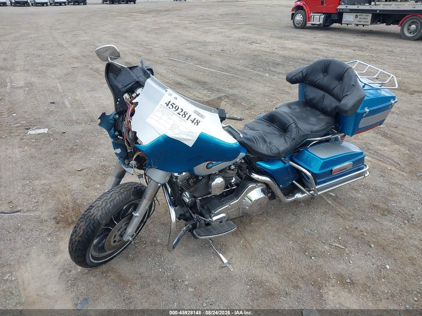 HARLEY-DAVIDSON FLHT 1995