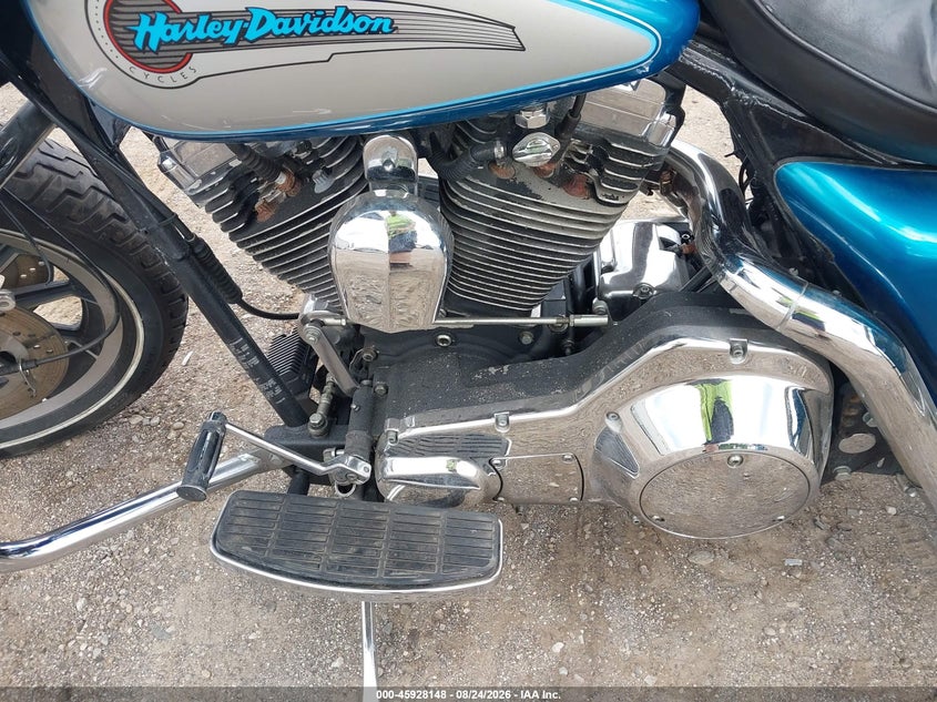 HARLEY-DAVIDSON FLHT 1995