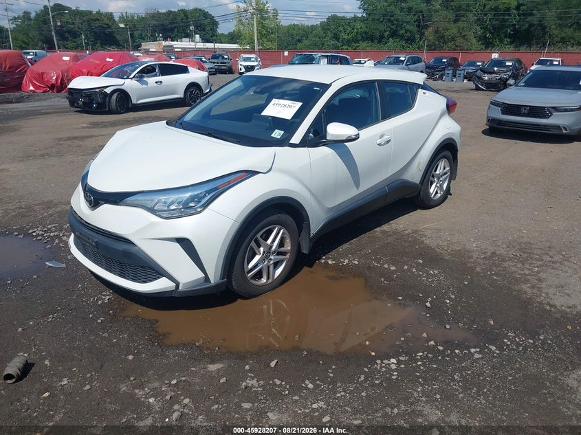 2020 TOYOTA C-HR auction photo 2