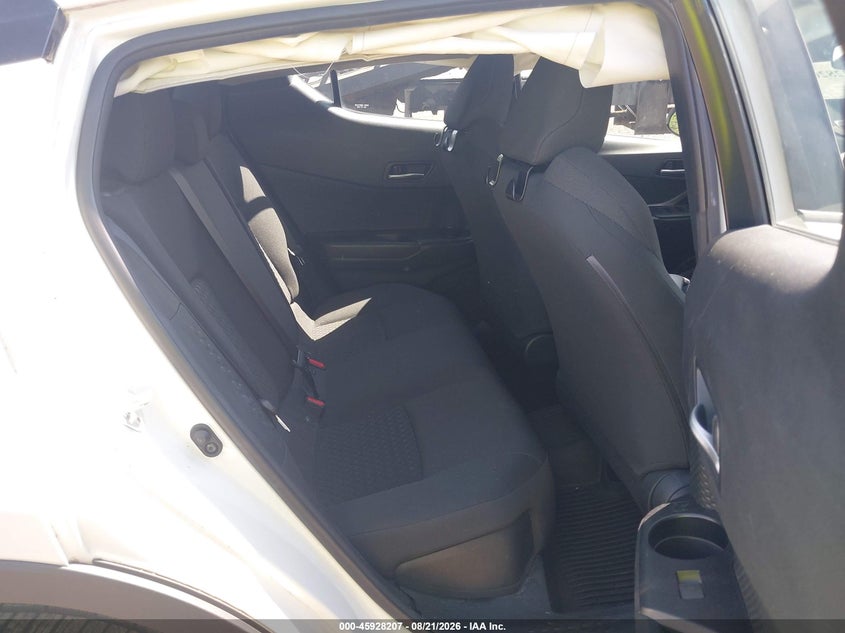 2020 TOYOTA C-HR auction photo 8