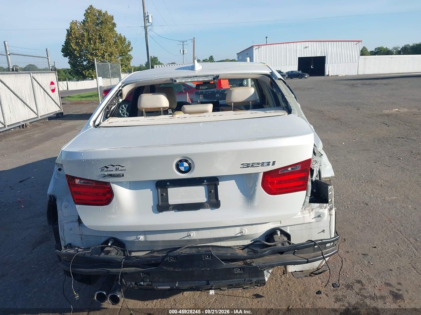 BMW 328I - zdjęcie 17