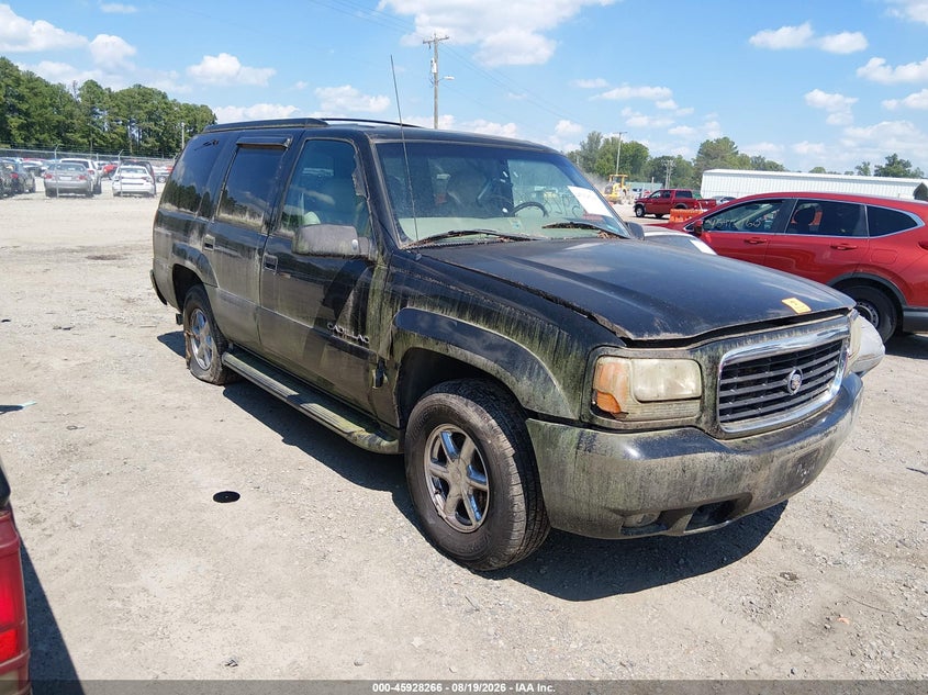 2000 CADILLAC ESCALADE auction photo 1
