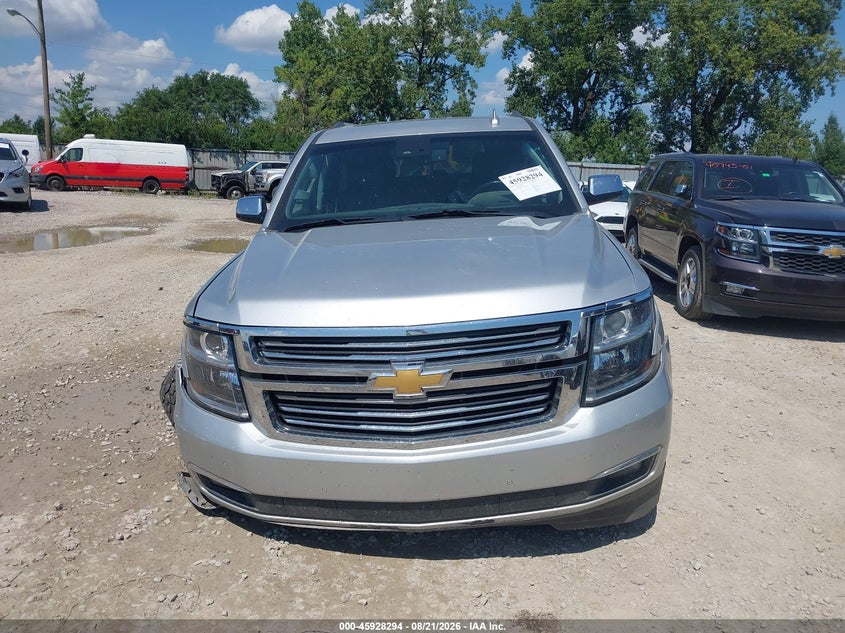 CHEVROLET SUBURBAN - zdjęcie 12