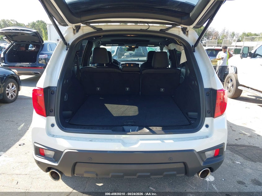 HONDA PASSPORT 2023 VIN 5FNYF8H53PB017614