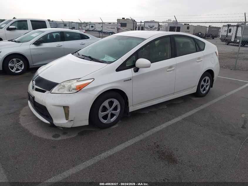 2014 TOYOTA PRIUS auction photo 2