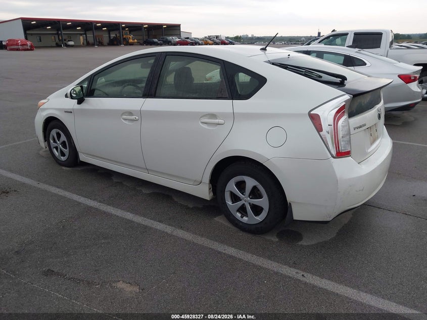 2014 TOYOTA PRIUS auction photo 3