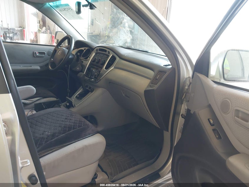 2007 TOYOTA HIGHLANDER auction photo 5