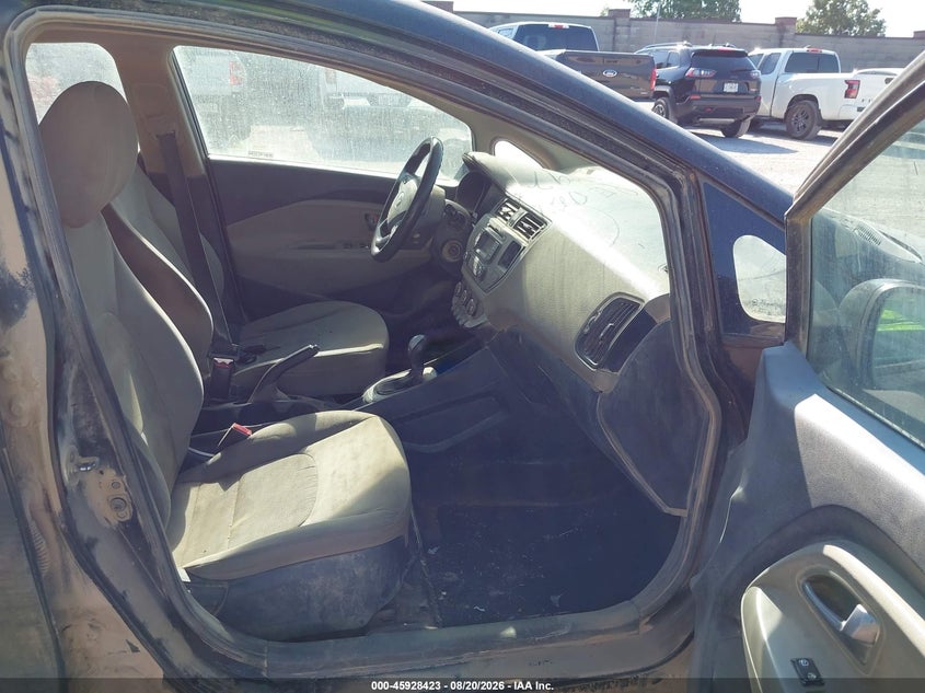 2015 KIA RIO auction photo 5