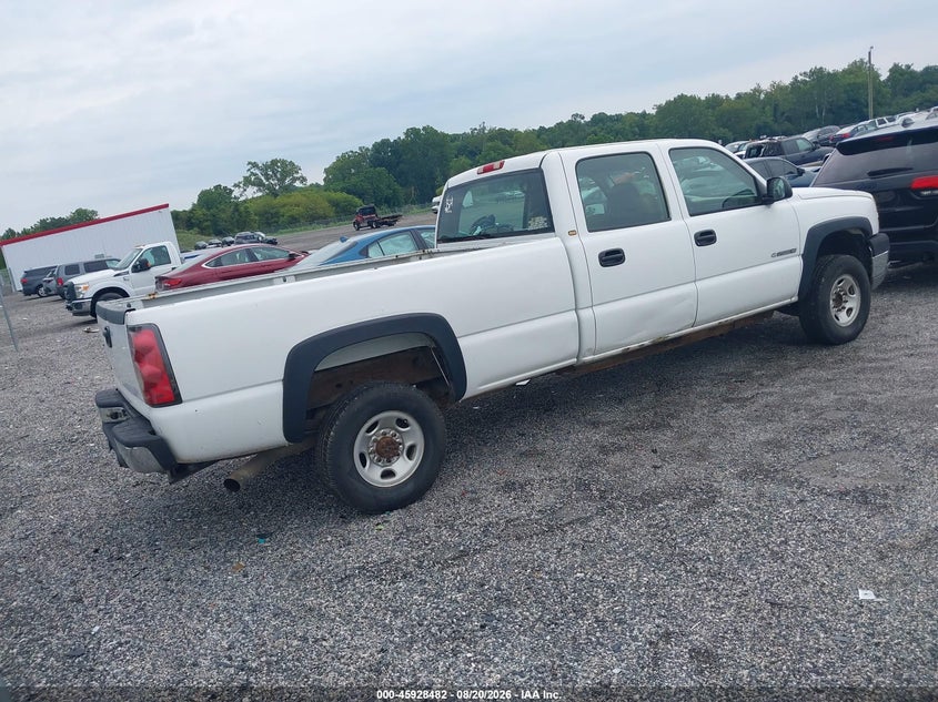 2005 CHEVROLET SILVERADO 2500HD auction photo 4