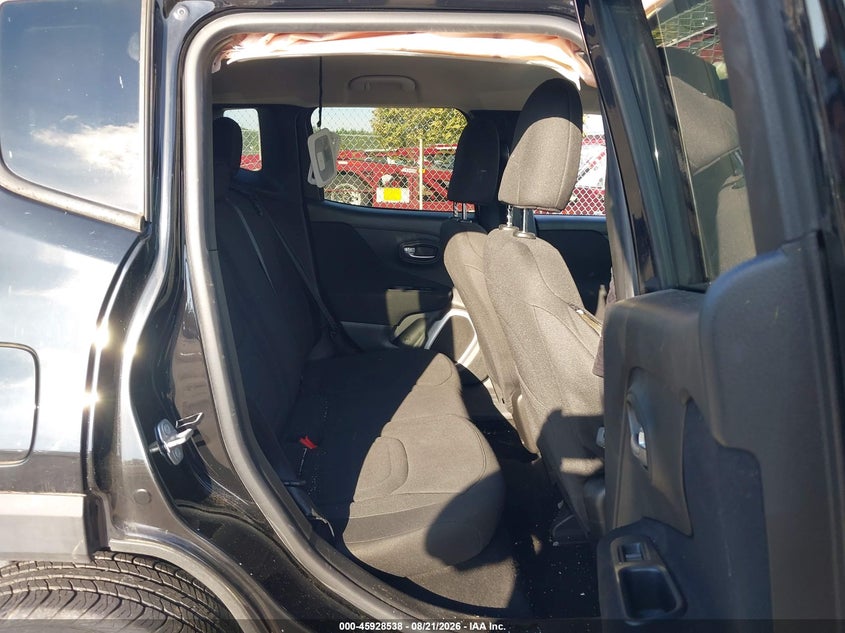 Photo 8 - JEEP RENEGADE