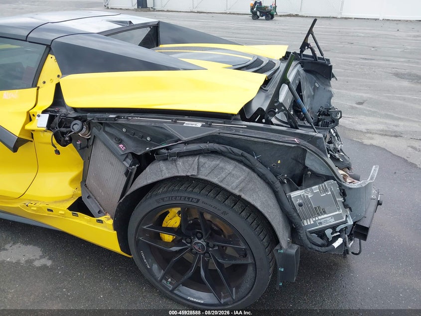 CHEVROLET CORVETTE Z06 - zdjęcie 19