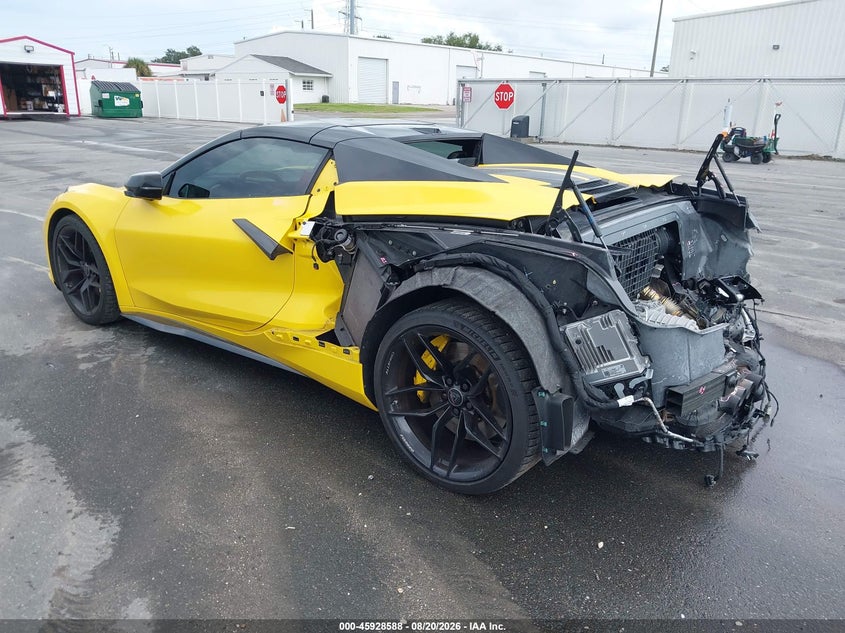 2025 CHEVROLET CORVETTE Z06 — zdjęcie 3