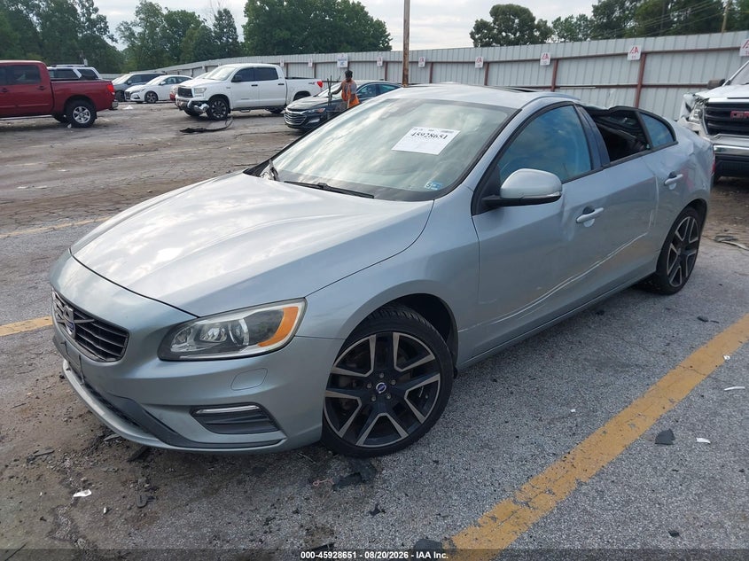 2017 Volvo S60, Крыша, IAAI, VIN YV126MFL7H2435799 — фото 2