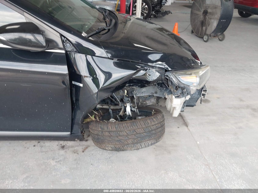 2019 HYUNDAI IONIQ HYBRID auction photo 6