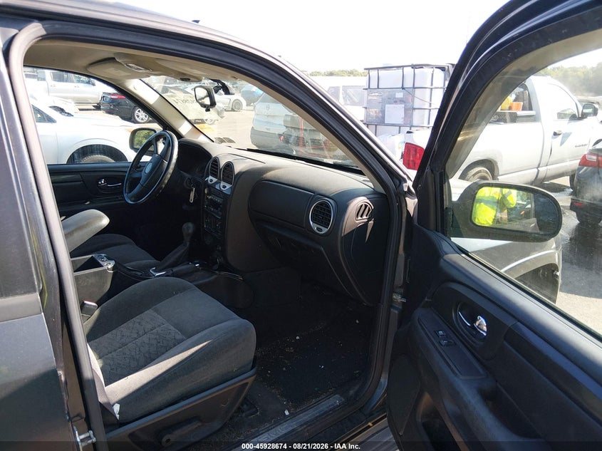 2005 GMC ENVOY XL auction photo 5