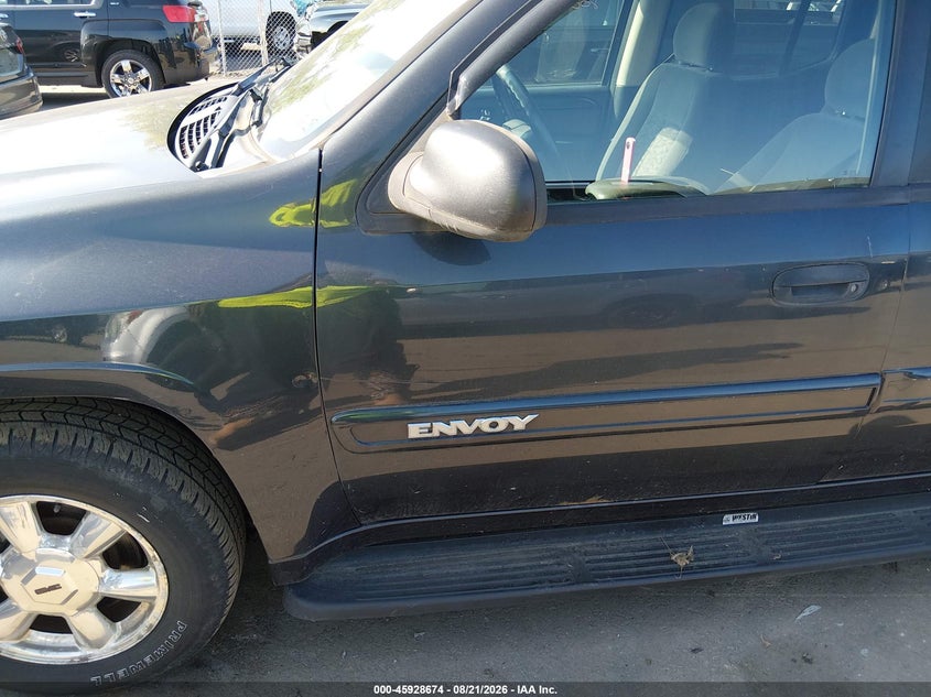 2005 GMC ENVOY XL auction photo 6