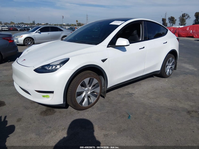 2023 Tesla Model Y, Right Front, IAAI, VIN 7SAYGDEE6PA065442 — photo 2
