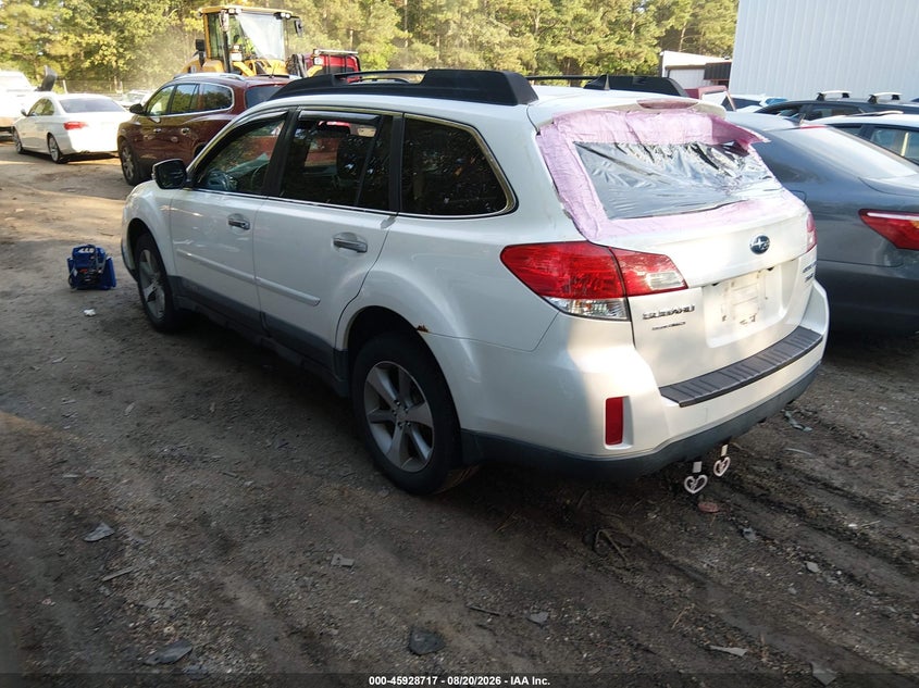 2013 SUBARU OUTBACK auction photo 3