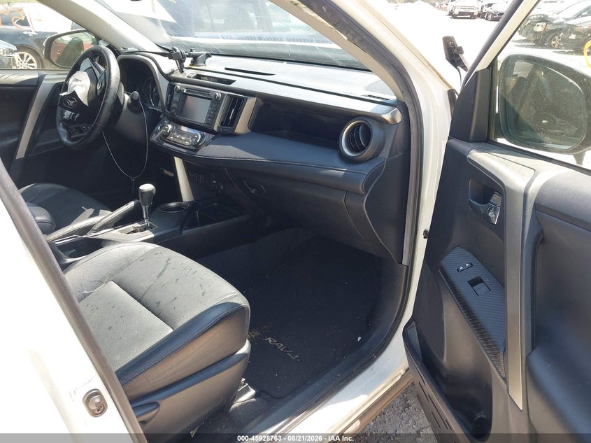 2013 TOYOTA RAV4 auction photo 5