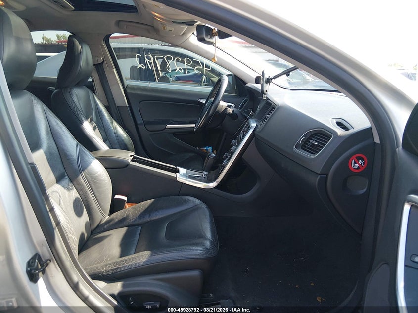 2012 VOLVO S60 auction photo 5